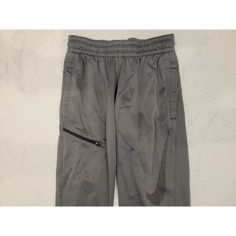 Nike Swoosh Dri-Fit Joggers Fleece Lined Sweatpants Elastic Waist Cuffs Gray S‎